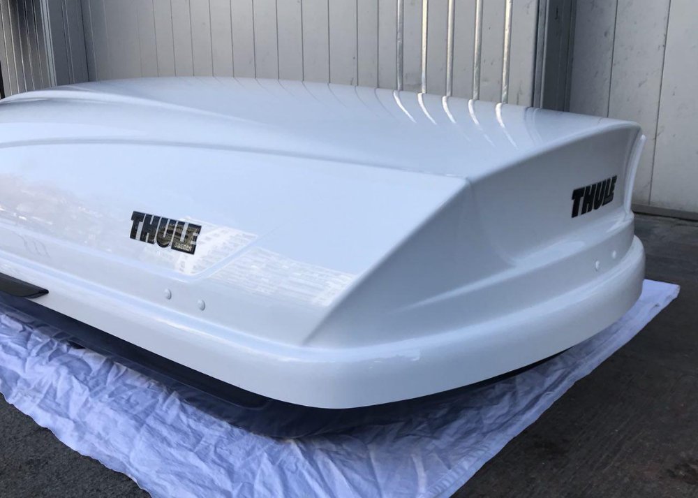 thule-motion-800-white-bu-2.jpg