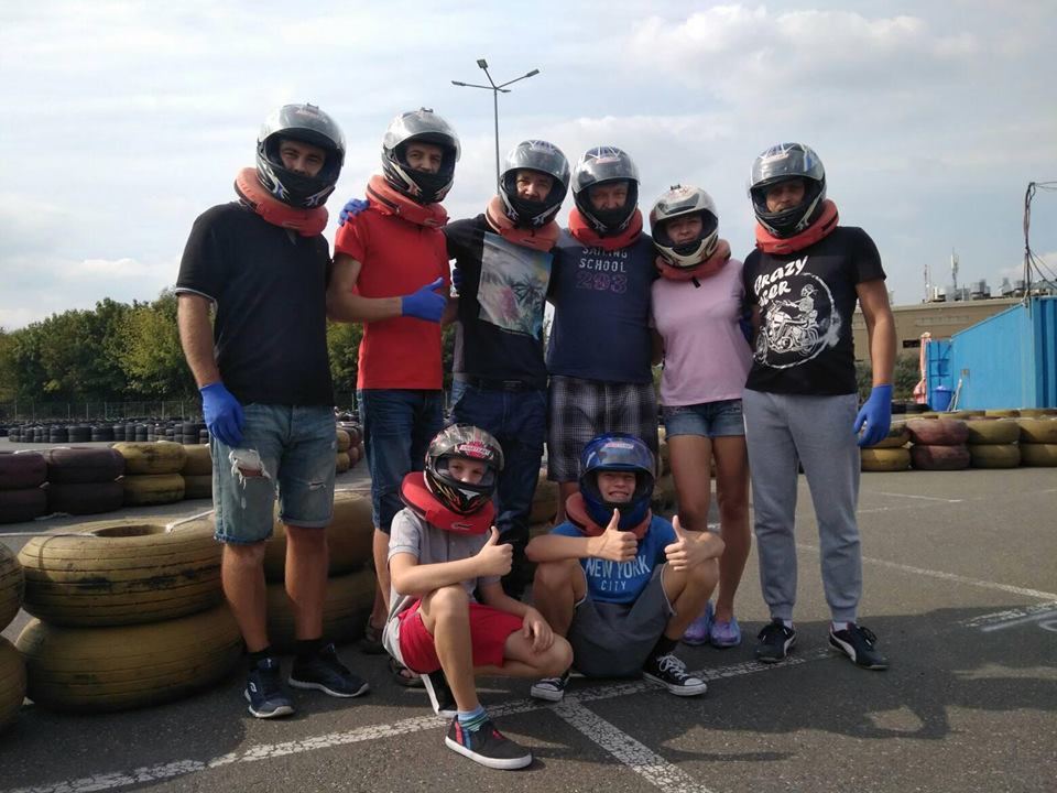 41907798_2239960692712772_1921824249496993792_n.jpg