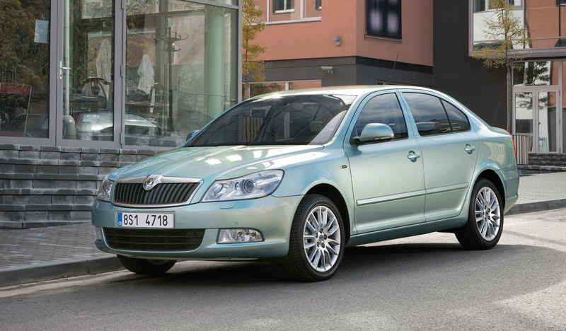 skoda-octavia_hatchback-a5-p5199b.jpg