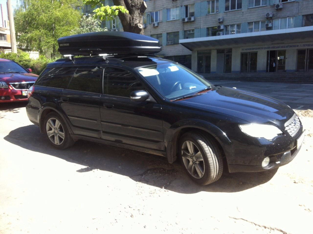 Бокс WTR-600 (черный) на Subaru Outback