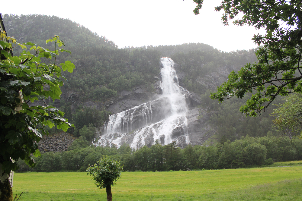 Водопад  Vidfoss.