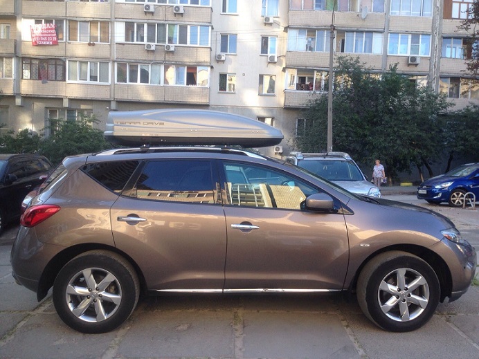 Багажник Aguri Prestige и бокс Terra Drive-480 (серый) на Nissan Murano