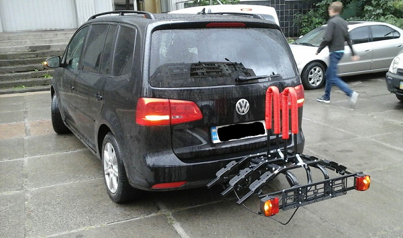 Крепление для 3 велосипедов Amos 3 на VW Touran