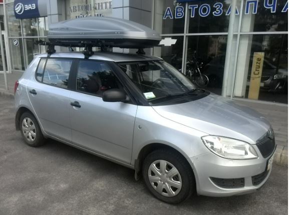 Багажник Thule-754 SquareBar+бокс Terra Drive-440 (серый)+крепление Amos Stl на Skoda Fabia