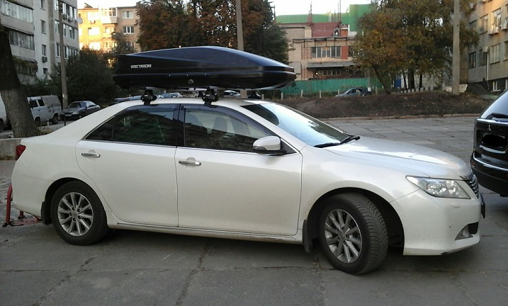 Багажник Thule-754 WingBar и бокс WTR-430 Black на Toyota Camry