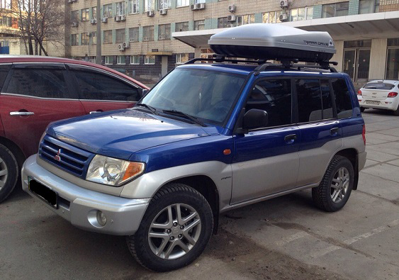 Бокс Terra Drive-420 (серый) на Mitsubishi Pajero Pinin