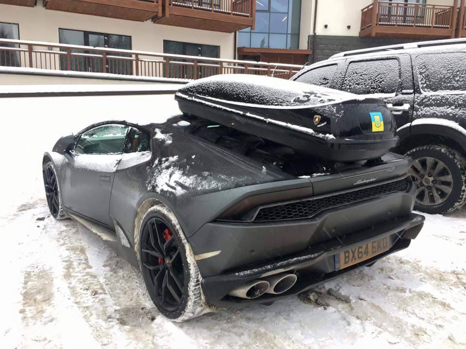 bukovel-lamborghini22.jpg