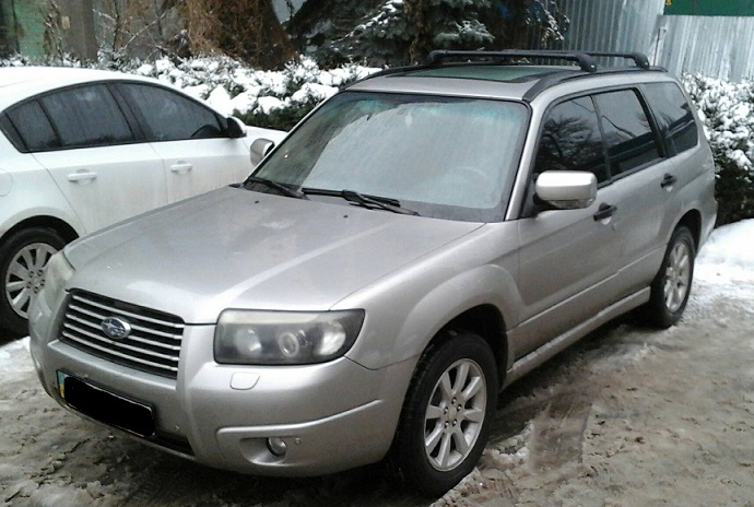 Багажник Thule Edge 959 Black (невыступающий) на Subaru Forester