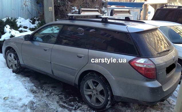 Багажник Thule-753 с поперечинами Stream и крепдение CarStyle X-treme на Subaru Outback