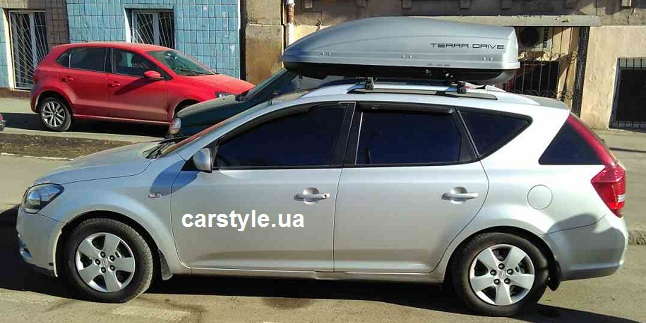 Багажник Amos Mowy Stl и бокс Terra Drive-440 (серый) на Kia Ceed