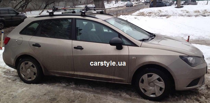 Багажник Aguri Runner и крепление Amos SkiLock-3 на Seat Ibiza