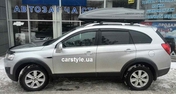 Багажник Aguri Prestige и бокс Terra Drive-480 (серый) на Chevrolet Captiva