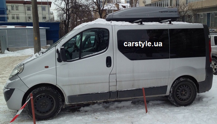 Багажник Amos C-15 Wind и бокс Terra Drive-480 (серый) на Opel Vivaro