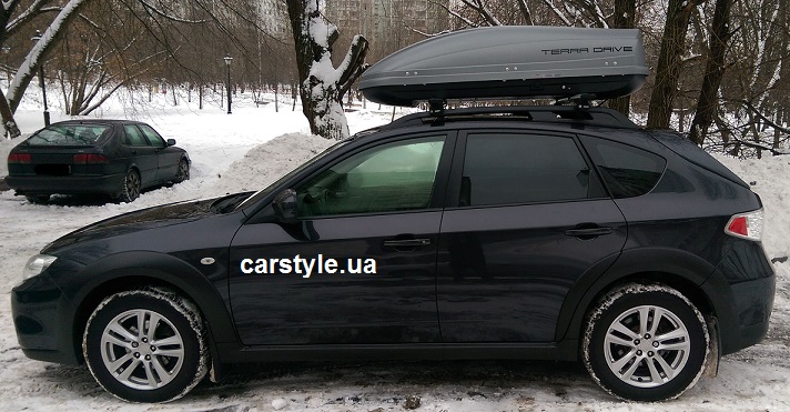 subaru-legacy-thule-757-wingbar-terra-drive-440.jpg