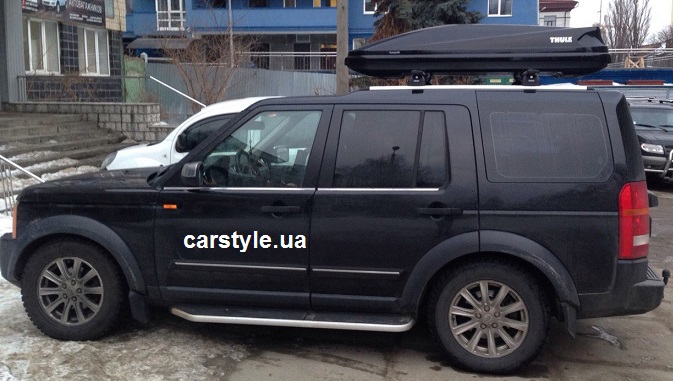 Багажник Thule-753 WingBar и бокс Thule Touring 600 на Land Rover Discovery
