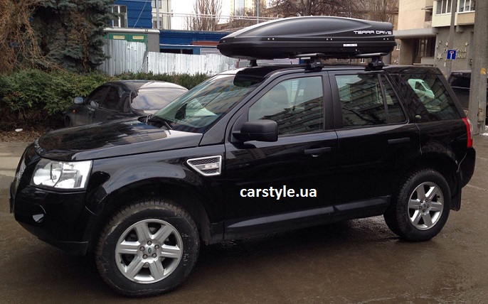Багажник Thule-754 с поперечинами Stream и бокс Terra Drive-480 (черный) на Land Rover Freelander