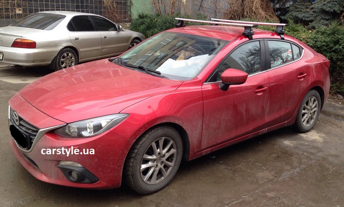 Багажник Thule-754 поперечинами Stream на Mazda 6