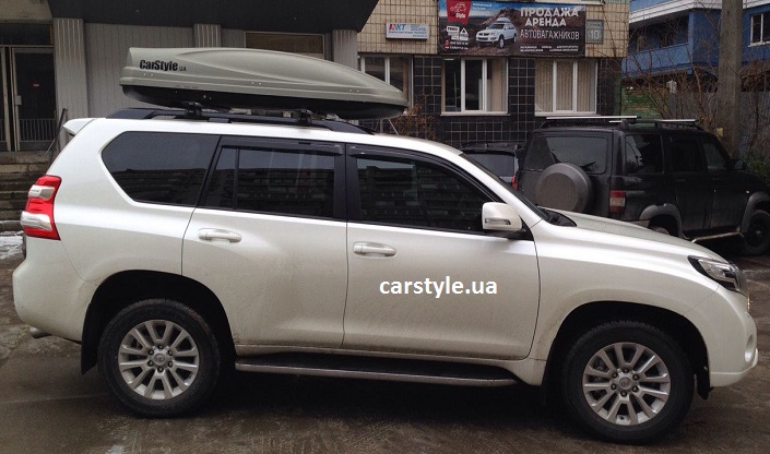 Багажник CarStyle Rails с поперечинами Stream и бокс Terra Drive-480 (серый) на Toyota Land Cruiser Prado