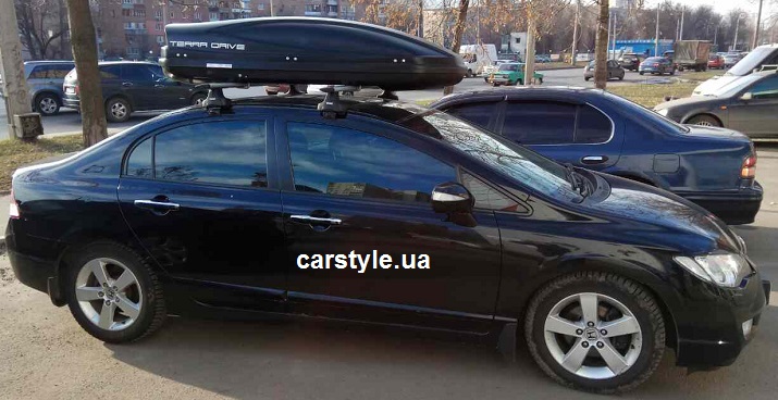 Багажник Thule-754 WingBar и бокс Terra Drive-480 (черный) на Honda Civic